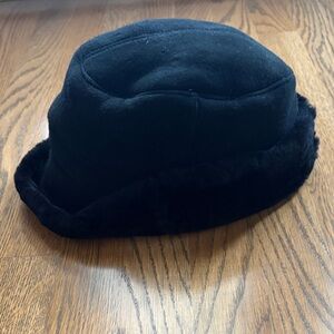 Ugg women shearing hat